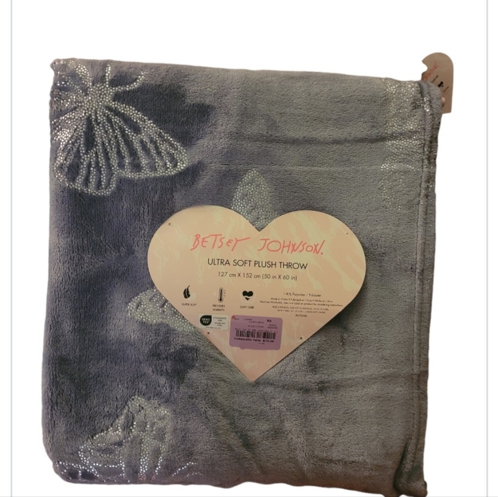 NWT Betsey Johnson Butterfly Throw